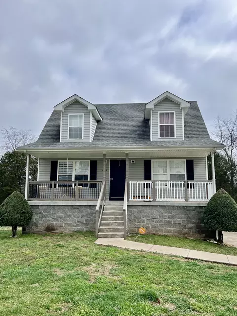 1113 Gunpoint Dr, Clarksville, TN 37042