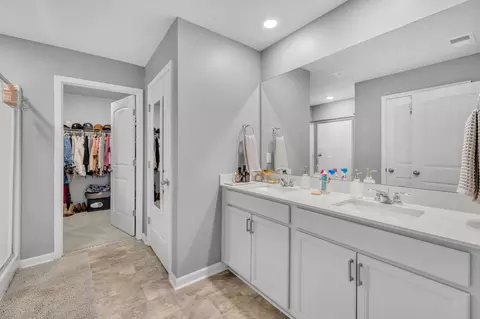 Bath - 288 Willy Mae Rd, Murfreesboro, TN 37129 photo 3 of 5