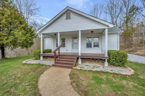 3729 Lylewood Rd, Woodlawn, TN 37191