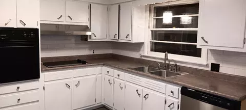 860 Je Evins Ave N, Smithville, TN 37166