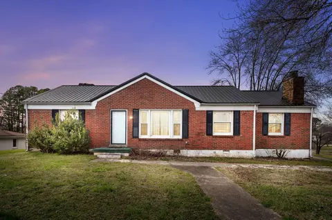 1307 Nashville Hwy, Columbia, TN 38401