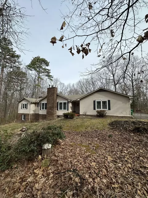 5217 Branston Rd, Ooltewah, TN 37363