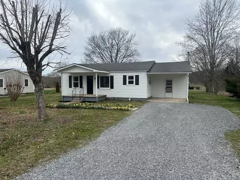 134 High Ave, Fayetteville, TN 37334