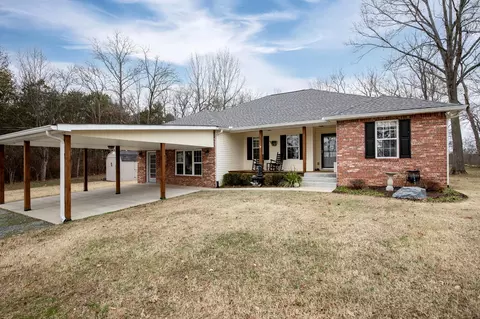 548 Peach Valley Rd, Gallatin, TN 37066