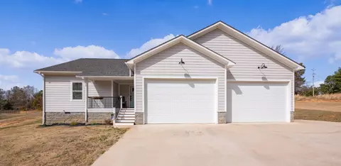 34 Natures Trl, Huntingdon, TN 38344