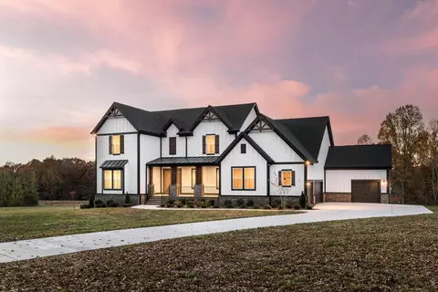 7958 Daugherty Capley Rd, Primm Springs, TN 38476