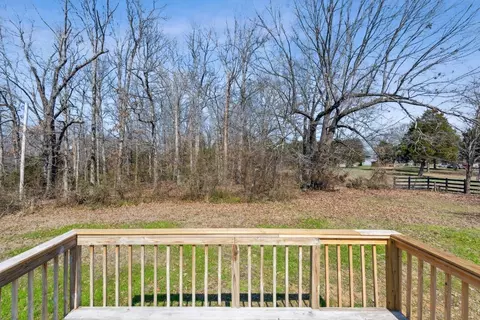 Exterior - 253 Pleasant View Rd, White Bluff, TN 37187 photo 7 of 13