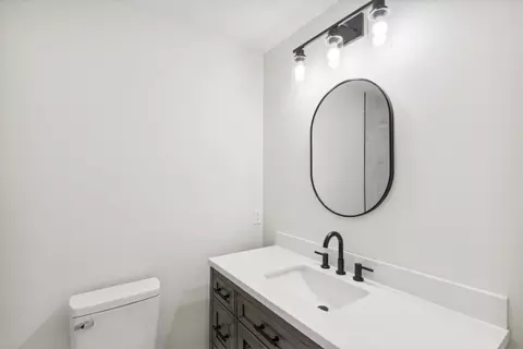 Bath - 253 Pleasant View Rd, White Bluff, TN 37187 photo 1 of 5