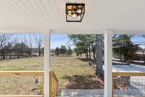 Exterior - 253 Pleasant View Rd, White Bluff, TN 37187 photo 4 of 13