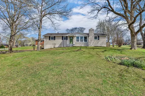 400 Capri Ct, Nashville, TN 37209