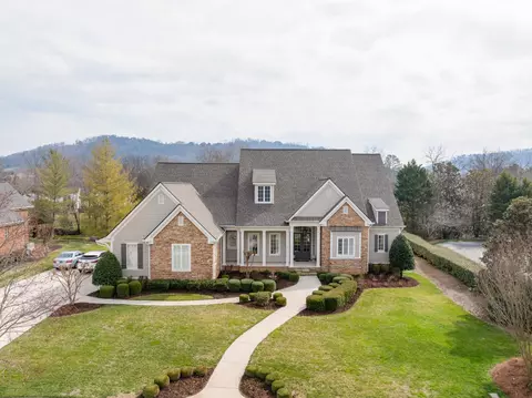 1836 Waterbury Ln, Chattanooga, TN 37421