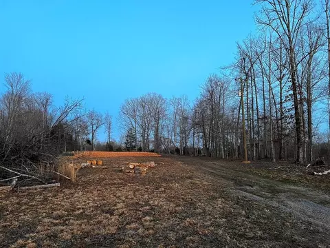 210 Yorktown Ln, Gainesboro, TN 38562
