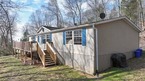 189 Awesome Ave, Cottontown, TN 37048