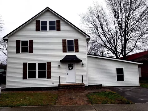 114 N Collins St, Tullahoma, TN 37388