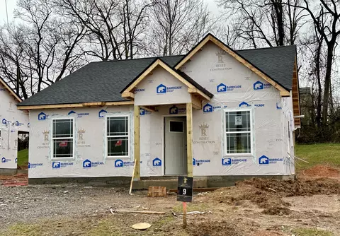 607 Dorris St, Springfield, TN 37172 photo 2