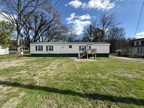515 Childers St, Pulaski, TN 38478