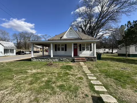 521 Childers St, Pulaski, TN 38478