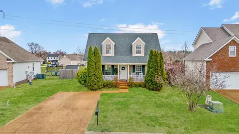 Exterior - 3003 Romain Trl, Spring Hill, TN 37174 photo 4 of 11