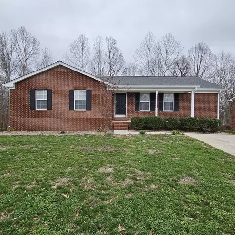 422 Eisenhower Dr, Ashland City, TN 37015