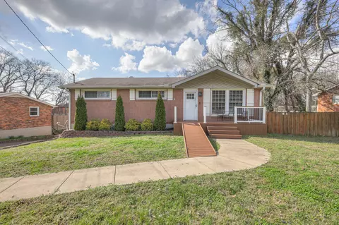 7005 Bonnafair Dr, Hermitage, TN 37076