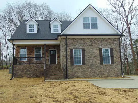 493 Manor Cir, Lewisburg, TN 37091