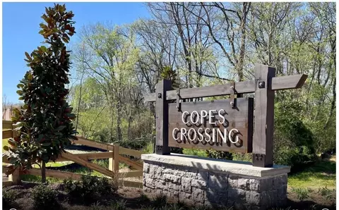 248 Brook Ave, White House, TN 37188