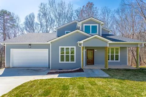 1742 Hidden Harbor Rd, Hixson, TN 37343