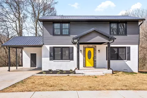 811 Rose Dr, Hopkinsville, KY 42240