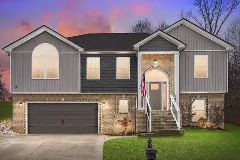 1277 Rich Ellen Dr, Palmyra, TN 37142
