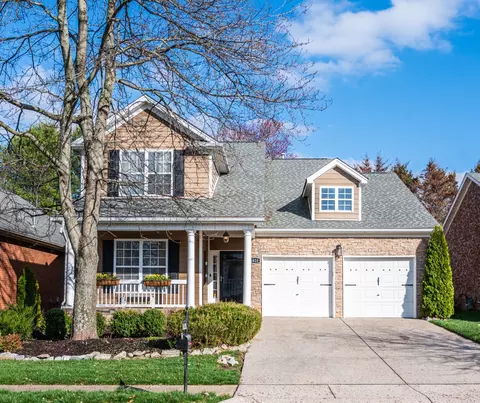 1020 Dunrobin Dr, Franklin, TN 37067