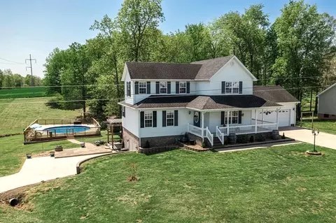 201 Oak Ridge Ct, Elkton, KY 42220