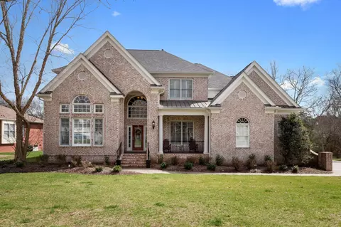 1732 Surrey Dr, Brentwood, TN 37027