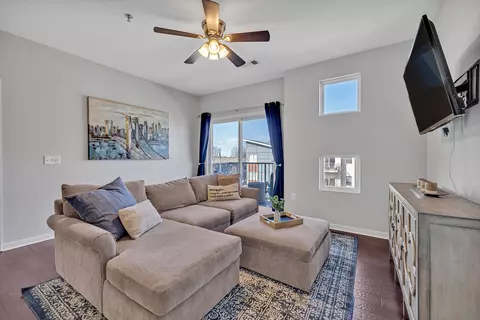 1122 Litton Ave #305, Nashville, TN 37216
