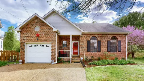 803 Poplar Ridge Ct, Nashville, TN 37221