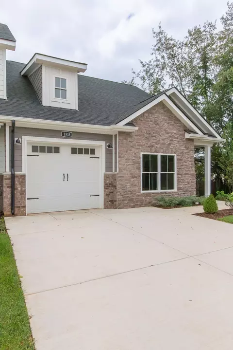 1915 Windhelm Dr #17, Murfreesboro, TN 37129