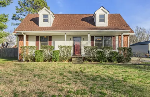 4003 Harding Pl, Springfield, TN 37172