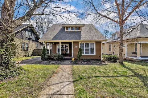 911 Knox Ave, Nashville, TN 37204