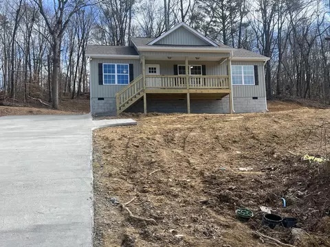 453 Old Cottonwood Mill Rd, Tunnel Hill, GA 30755
