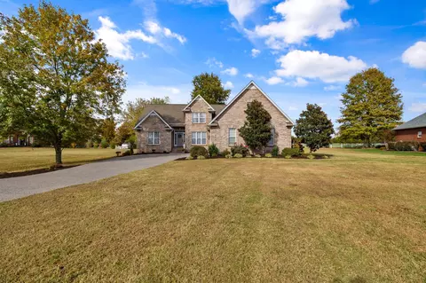 116 Regina Ct, Murfreesboro, TN 37128