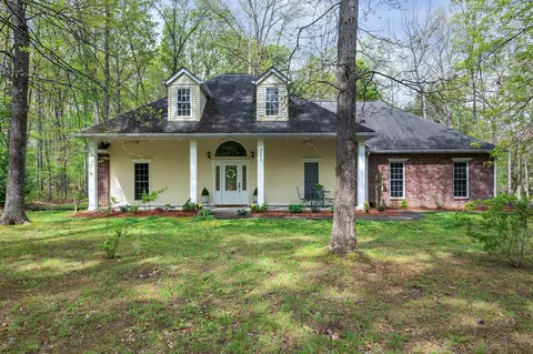 1019 Morningside Dr, Kingston Springs, TN 37082