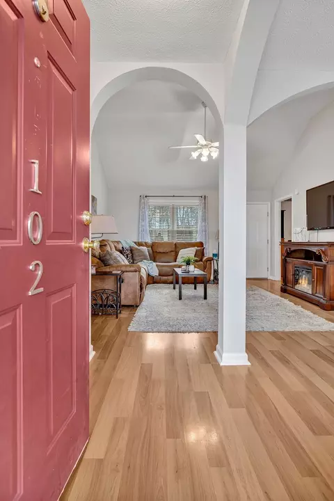 102 Bungalow Ct, Smyrna, TN 37167