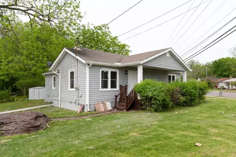 501 Enon Springs Rd W, Smyrna, TN 37167