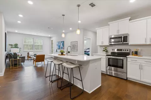 1801 Shadow Green Dr #206, Franklin, TN 37064