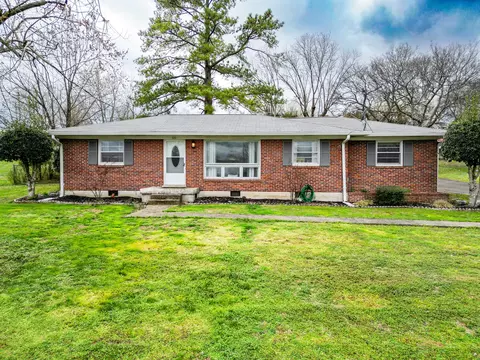 520 Lynnwood Ave, Lewisburg, TN 37091