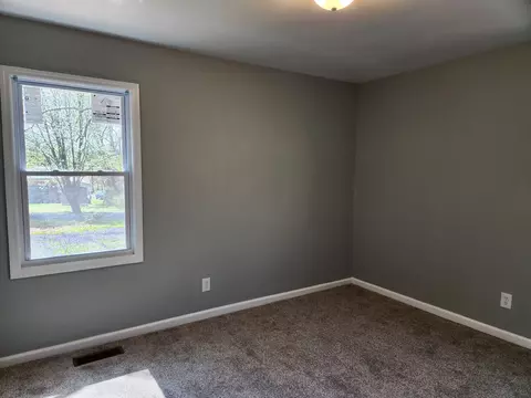 2221 Cherry Dr, Pulaski, TN 38478 photo 10