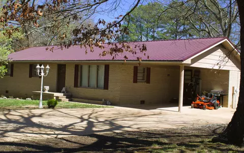 150 Tonya Ln, Paris, TN 38242