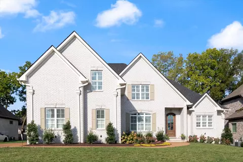 1571 Bunbury Dr, Thompsons Station, TN 37179