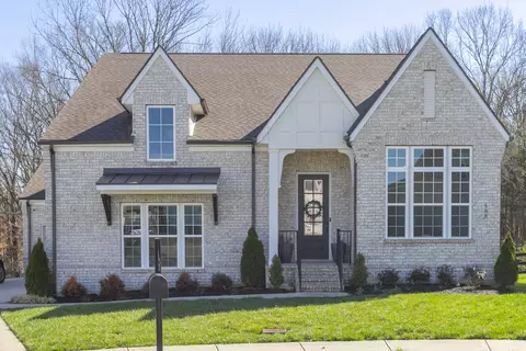 588 Dunmeyer Ct, Nolensville, TN 37135