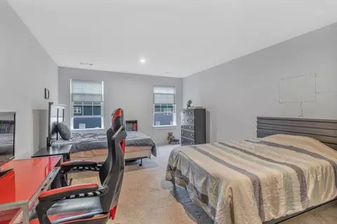 Bedroom - 3430 Darrell Dr, Murfreesboro, TN 37128 photo 9 of 9
