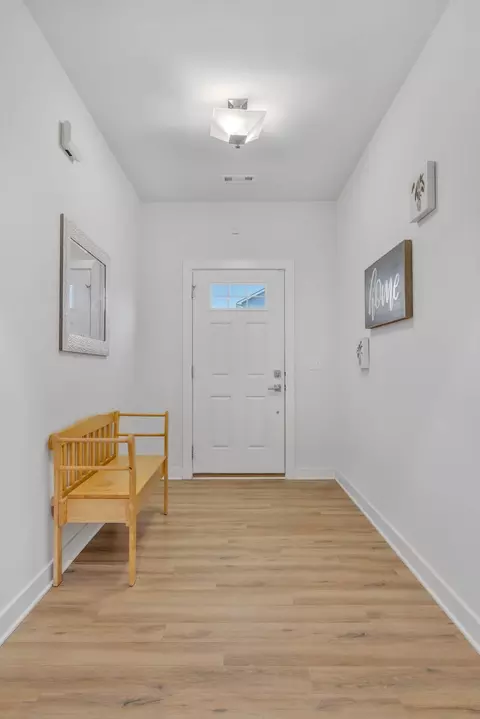 Entry Way - 3430 Darrell Dr, Murfreesboro, TN 37128 photo 1 of 4